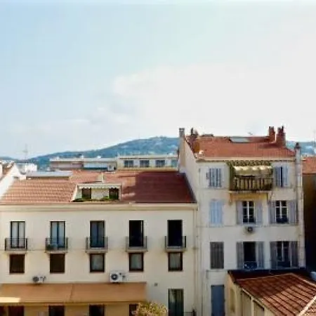 Apartment Cannes: Rue D'antibes Shopping & Retreat *