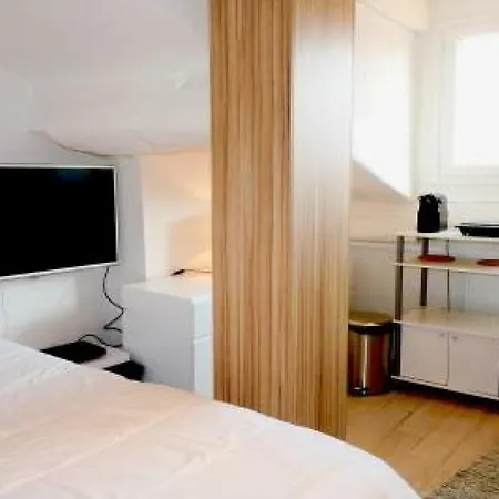 Apartment Cannes: Rue D'antibes Shopping & Retreat Cannes